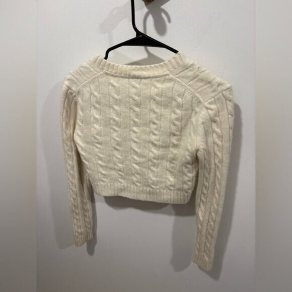 LIKE NEW-Aritzia Sunday Best Moss Sweater- small - Picture 7 of 7